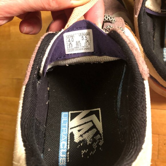 Vans Ultrarange Exo Se Shoes - Picture 4 of 7